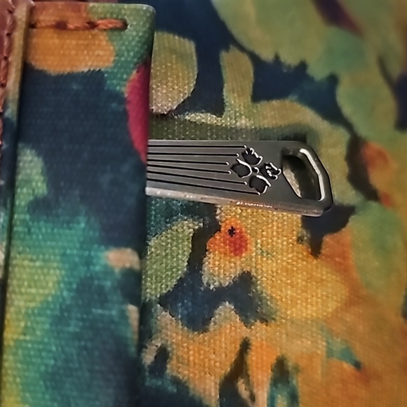 NWT Patricia Nash Carmini Sling Crossbody💥💥24 Hr FLASH SALE - Picture 8 of 11